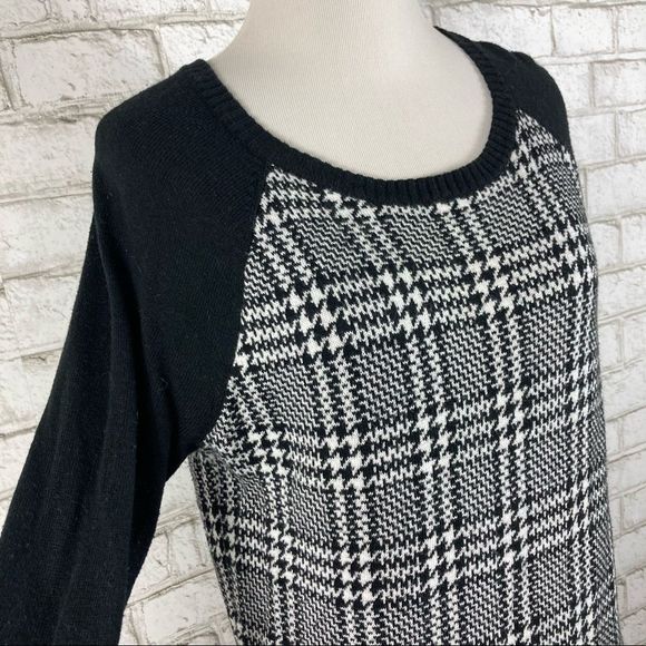 Merona Women's Plaid Sweater Size L - Picture 4 of 7